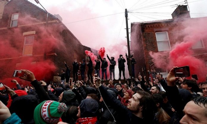 liverpool-roma-fans