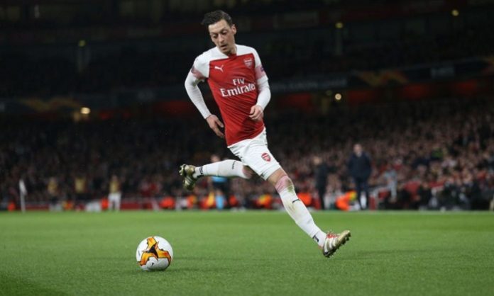 mesut-ozil