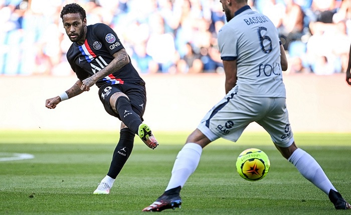 Neymar-vs-Le-Havre-Friendly