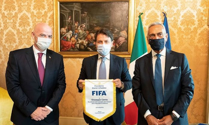 gianni infantino-guisepe conte